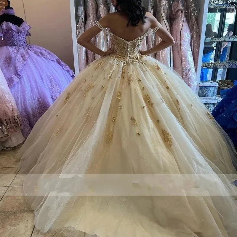 Quince Dress | Shiny Champagne Quinceanera Dresses Luxury Birthday Party Ball Gown Sweetheart Beading Appliques Corset Court Train champagne