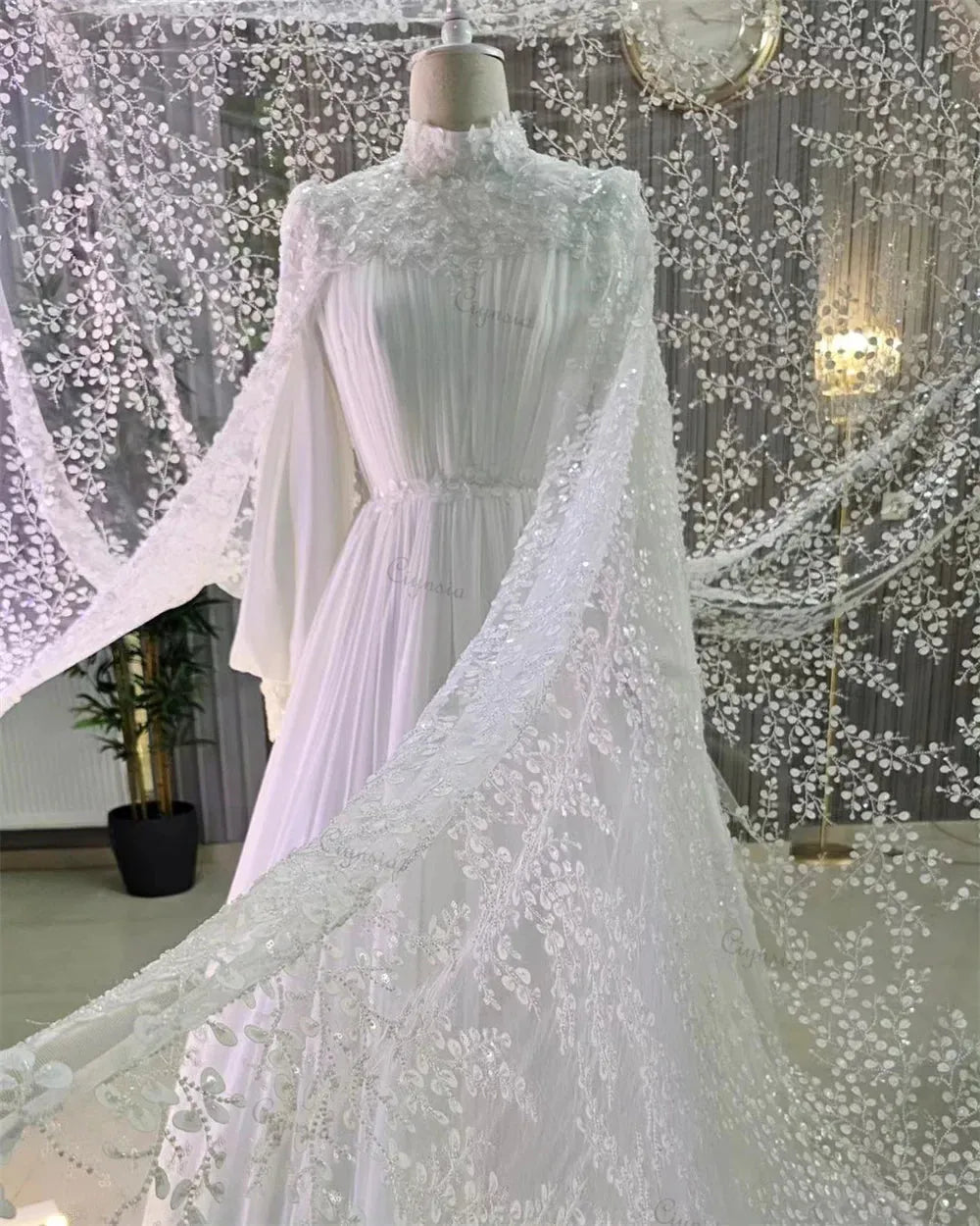 Dubai Muslim Luxury Wedding Dress Beading Lace A-Line High Neck Abito Da Sposa Chiffon Pleated Long Sleeve Bridal Gowns Ivory